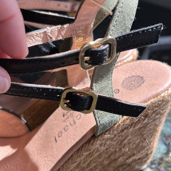 NWOT Eric Michael espadrille wedge. Olive green leather peep toe. Made in Spain. - Picture 8 of 11